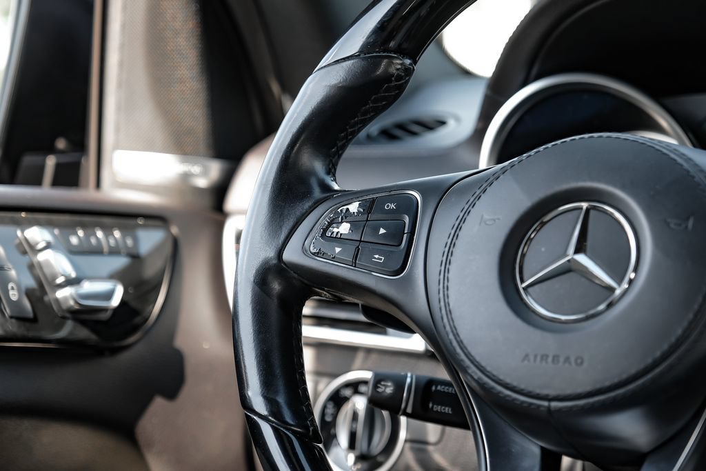 Used 2018 Mercedes-Benz GLS 550 4MATIC image 16