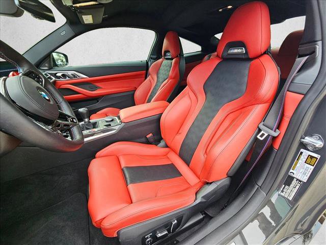 Used 2025 BMW M4 Coupe w/ Executive Package image 11