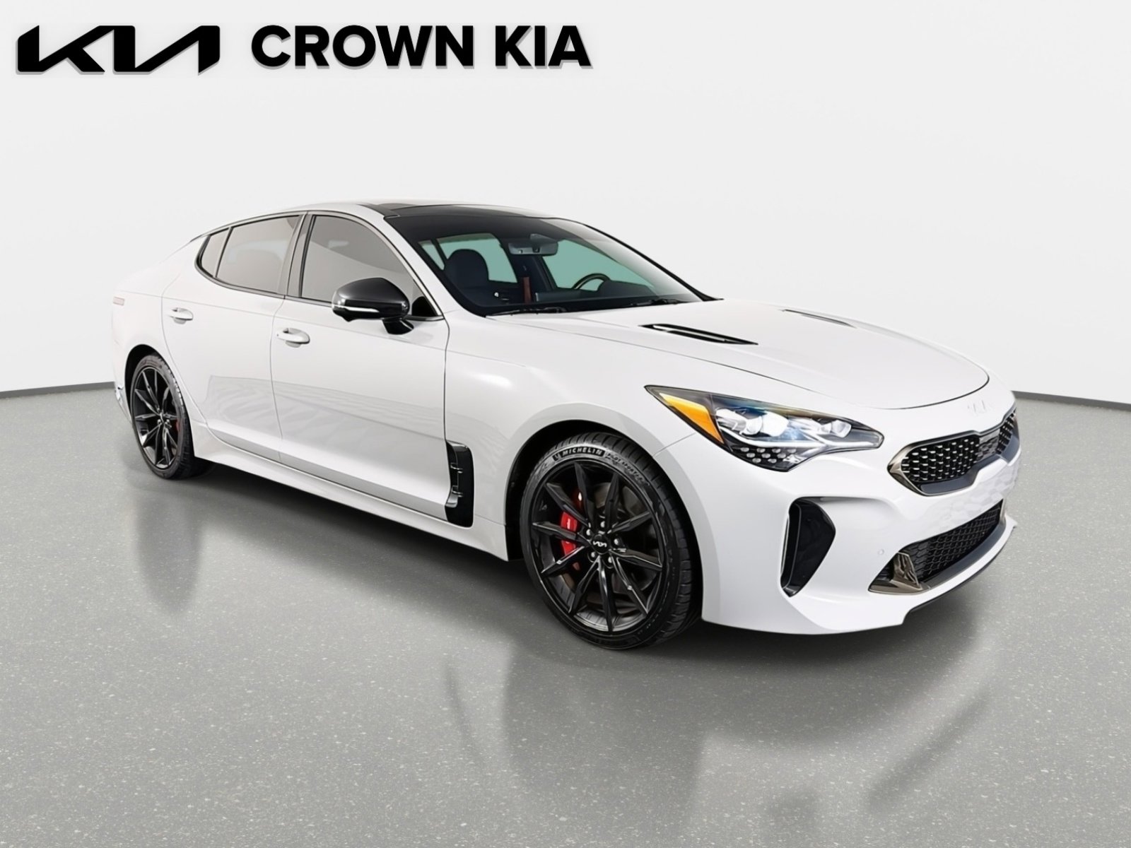 Certified 2023 Kia Stinger GT2 w/ Option Group 015 image 3