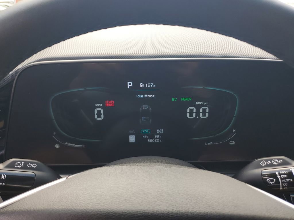 Used 2023 Kia Niro SX Touring image 23