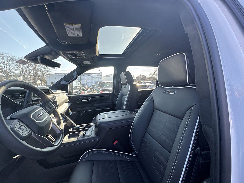 New 2026 GMC Sierra 2500 AT4X w/ LPO, Black Badging Package image 15