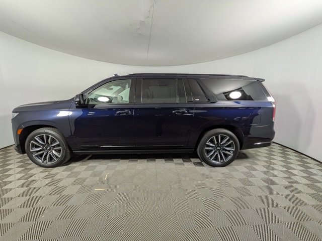 Used 2021 Cadillac Escalade ESV Sport Platinum image 27