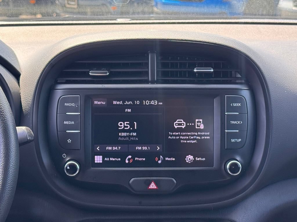 Used 2022 Kia Soul LX FWD image 26
