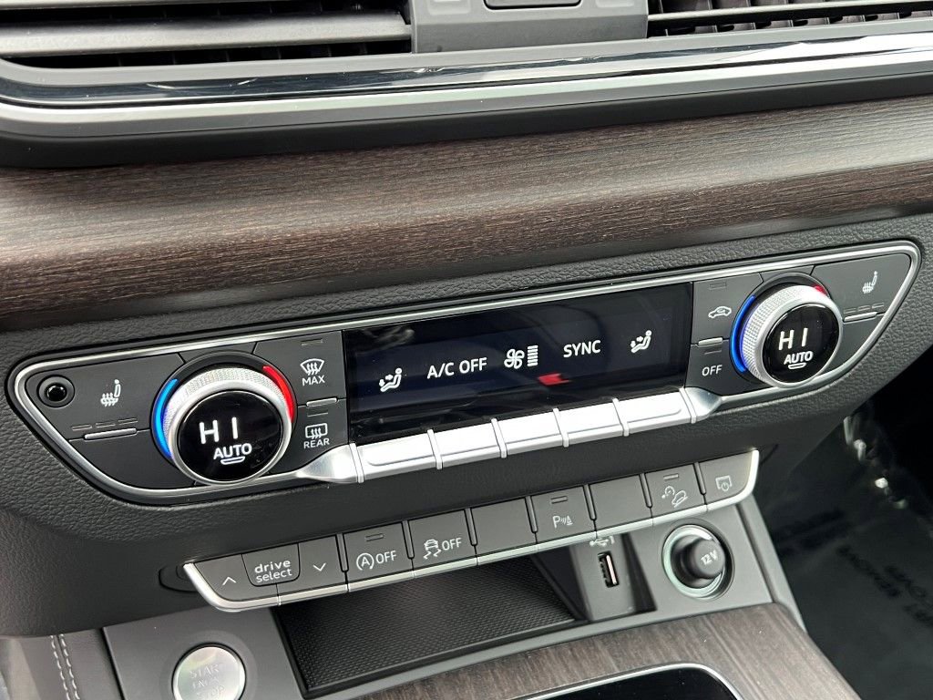 Certified 2025 Audi Q5 2.0T Premium Plus w/ Premium Plus Package image 29