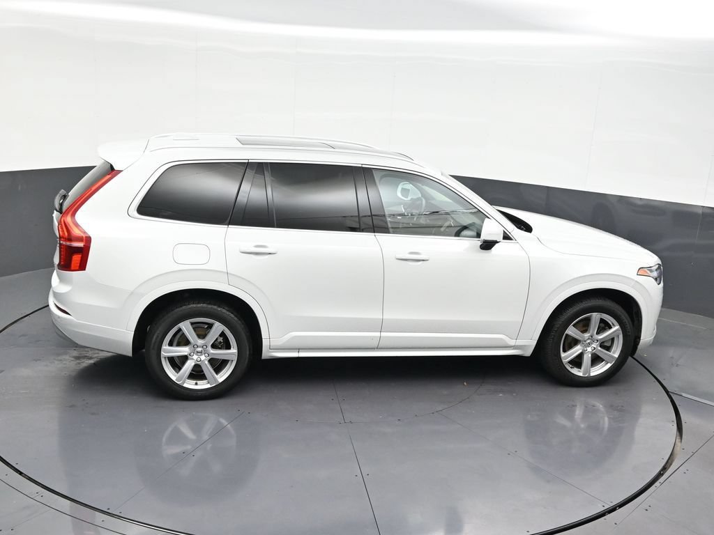 Certified 2022 Volvo XC90 T5 Momentum FWD image 20