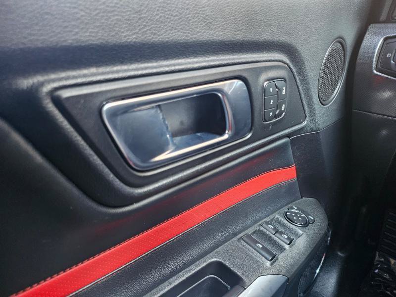 Used 2018 Ford Mustang GT Premium w/ Equipment Group 401A RWD image 44