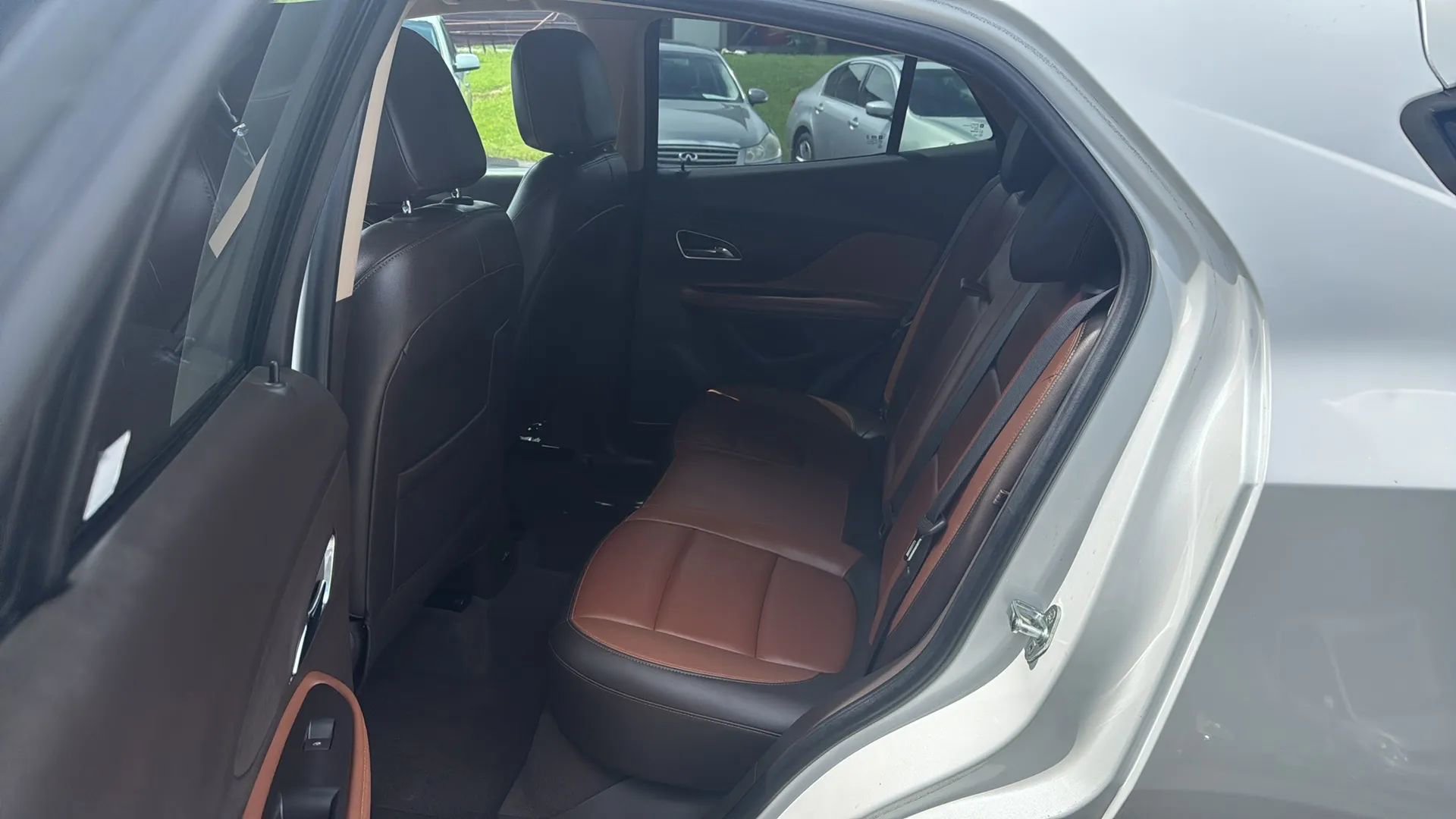 Used 2014 Buick Encore Leather image 22