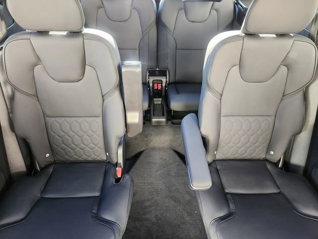 New 2026 Volvo XC90 B6 Plus w/ Protection Package image 14