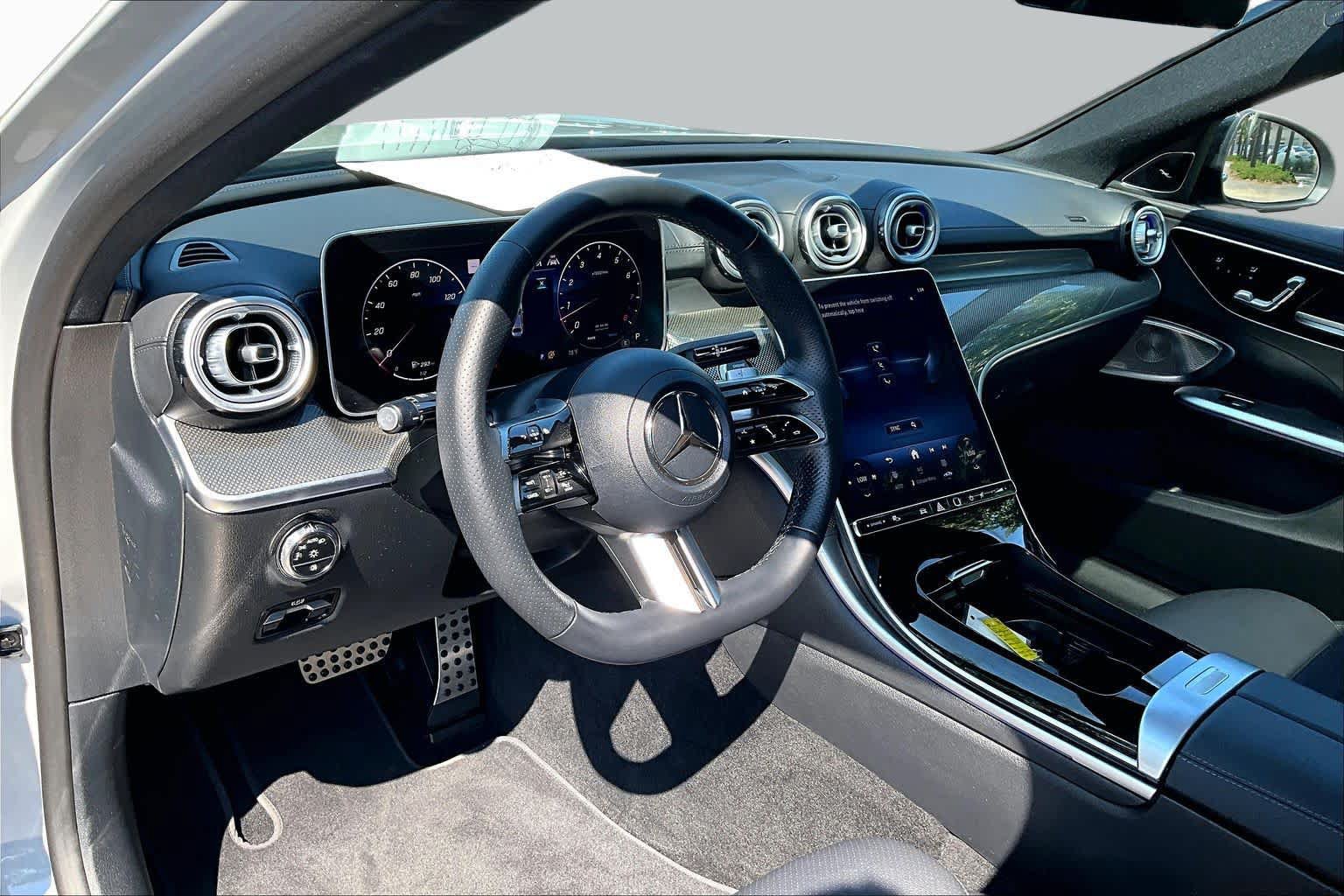 Used 2025 Mercedes-Benz C 300 4MATIC Sedan image 18