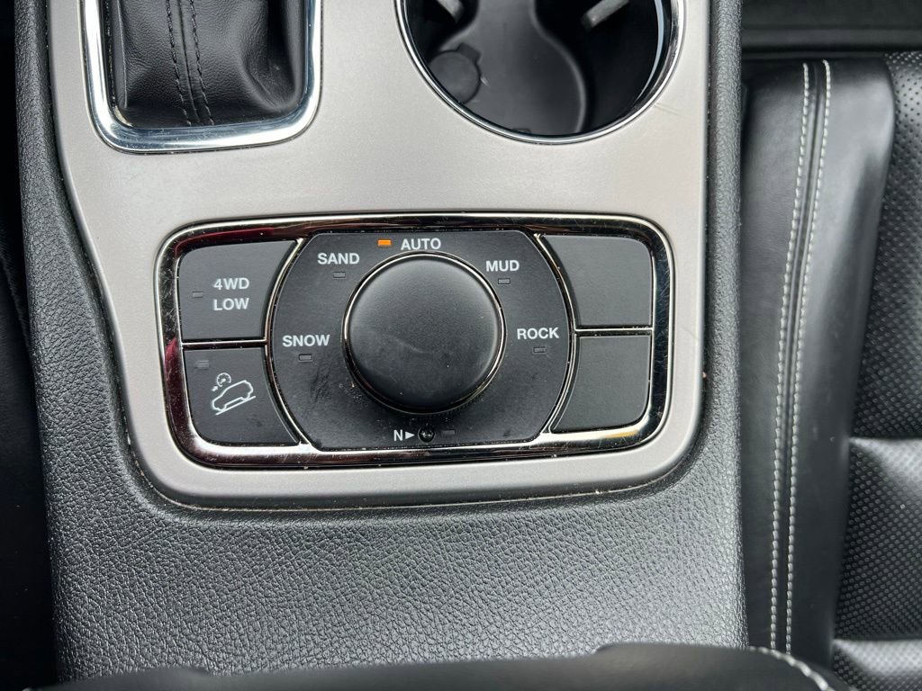 Used 2021 Jeep Grand Cherokee Limited w/ Quick Order Package 2GK 80th AWD/4WD image 32