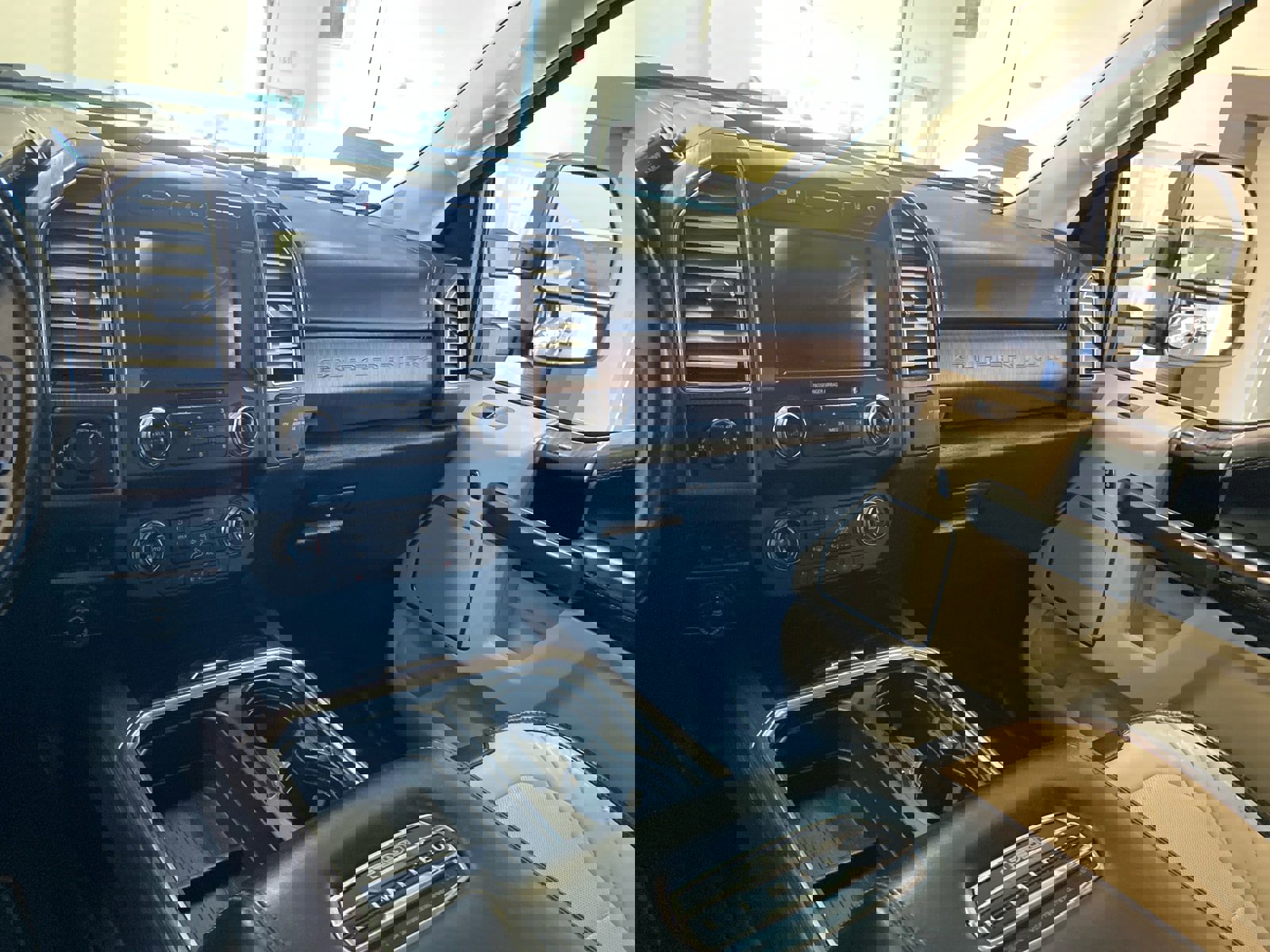 Used 2020 Ford F350 Limited w/ FX4 Off-Road Package image 14