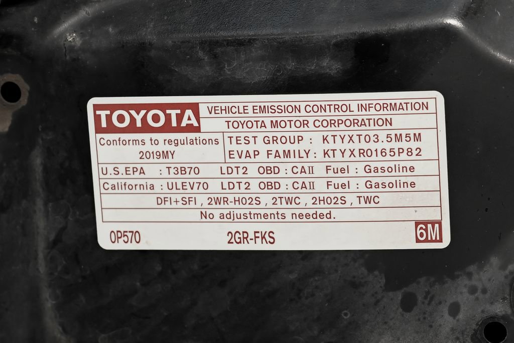 Used 2019 Toyota Highlander LE FWD image 17