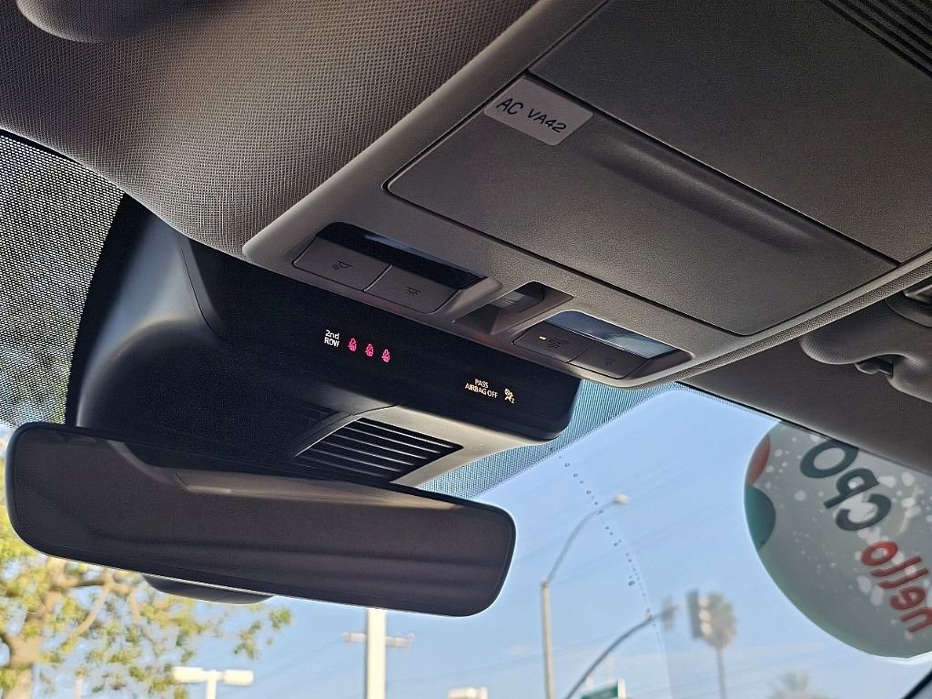 Certified 2025 MAZDA CX-50 AWD 2.5 Hybrid w/ Premium Pkg image 28