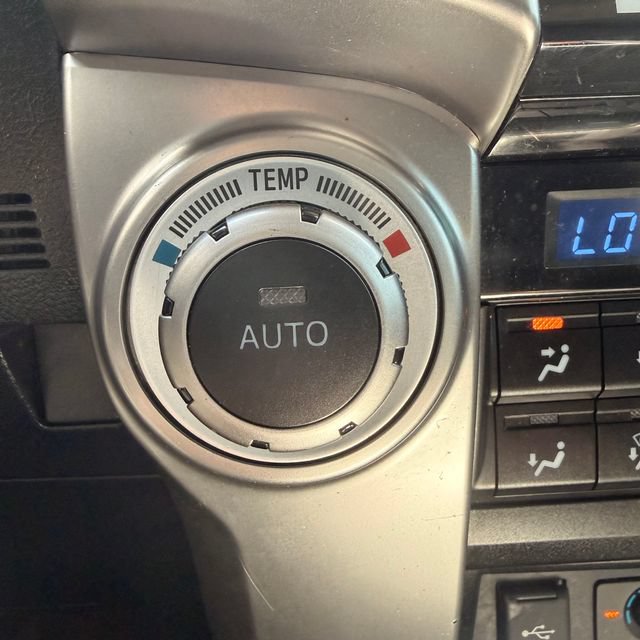 Used 2021 Toyota 4Runner Limited RWD image 32