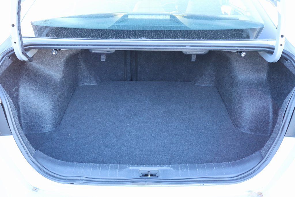 Used 2024 Nissan Altima 2.5 SV image 24