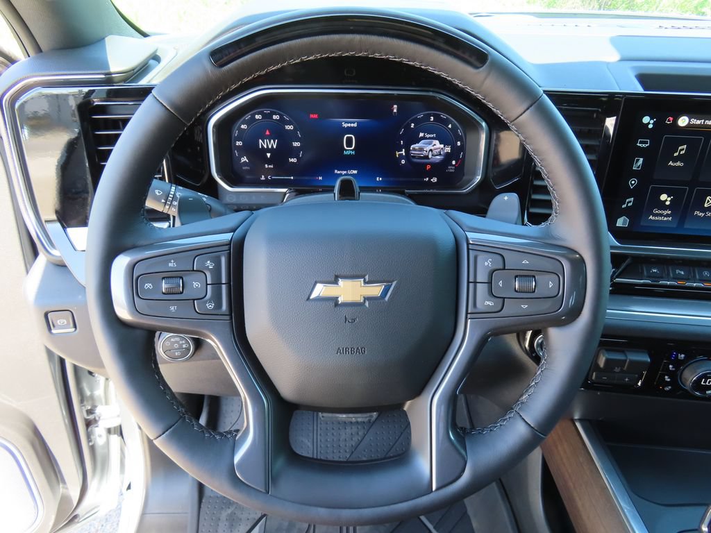 New 2026 Chevrolet Silverado 1500 High Country AWD/4WD image 4