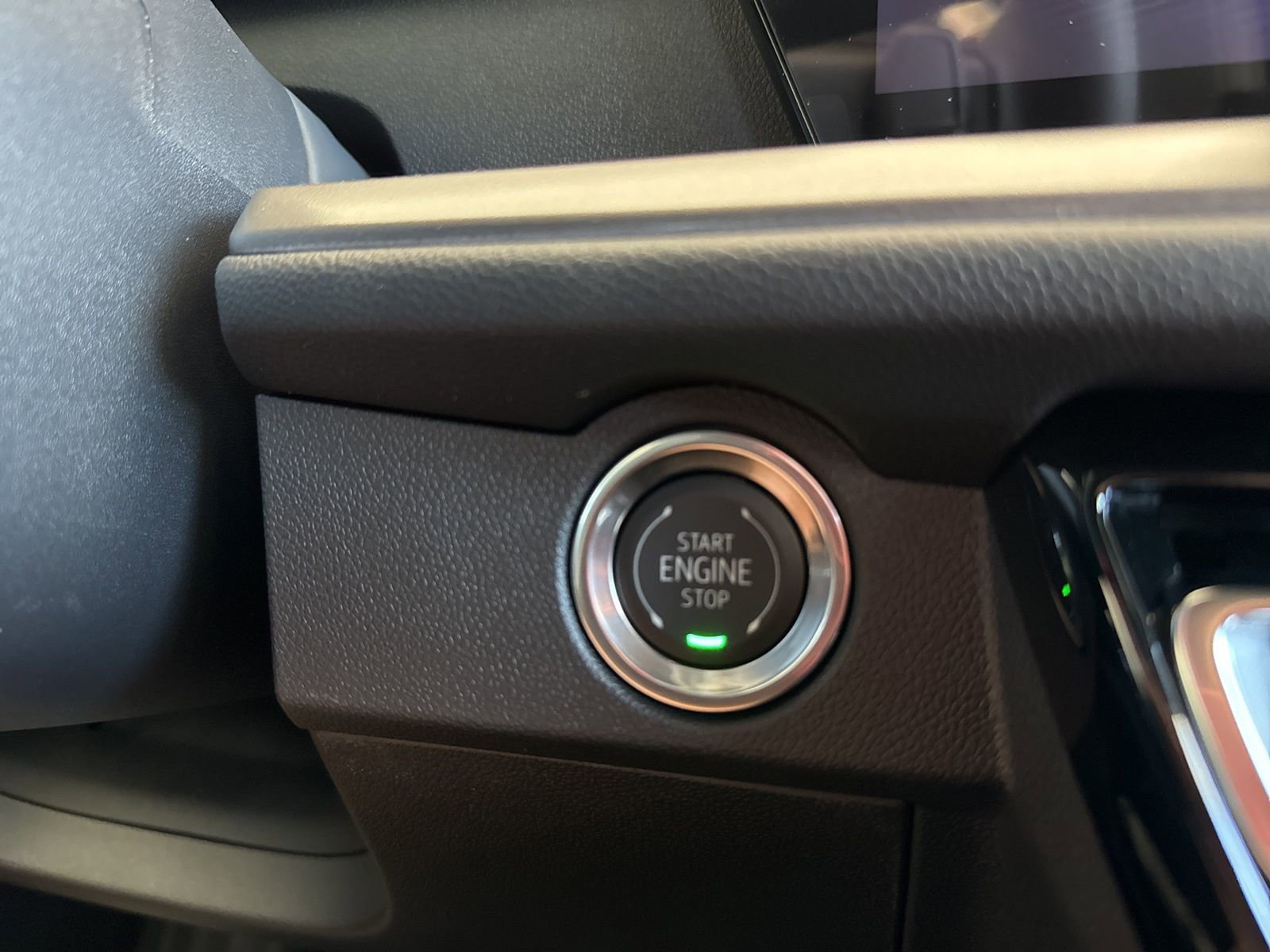 New 2026 Chevrolet Traverse LT w/ Driver Confidence Package image 32