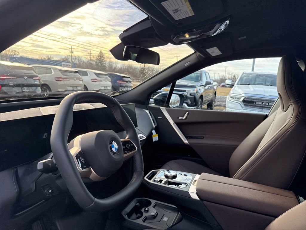 New 2026 BMW iX xDrive45 image 12