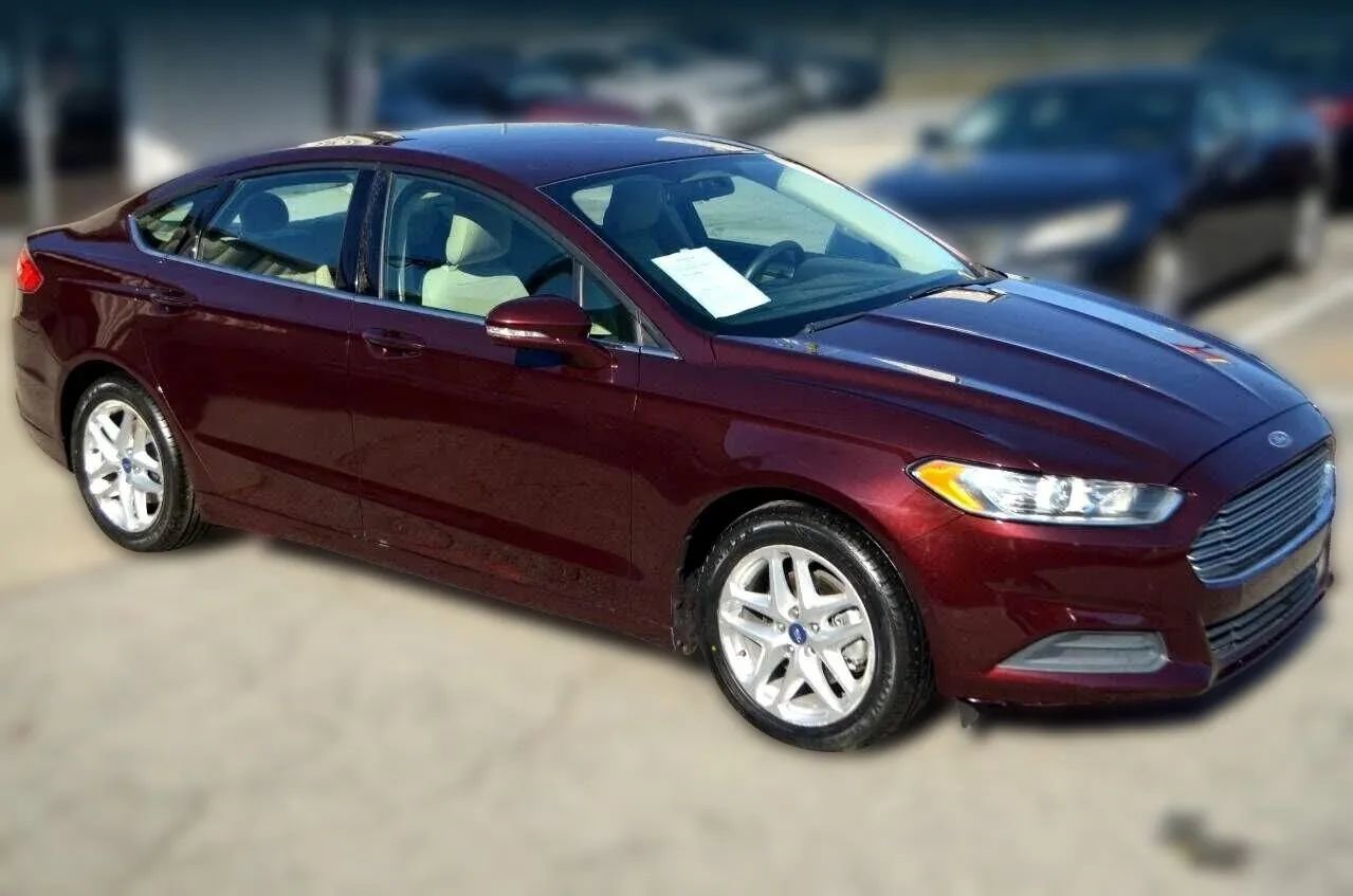 Used 2013 Ford Fusion SE image 11