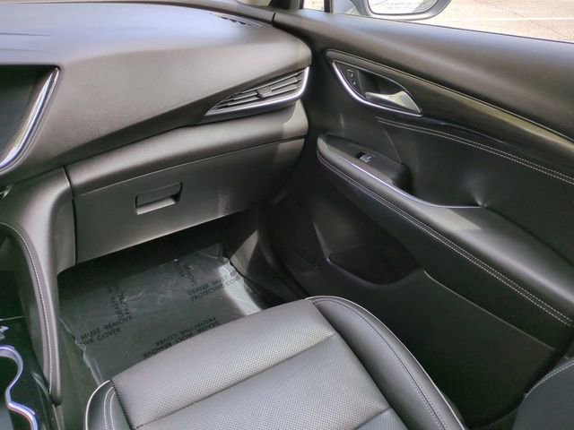 Used 2023 Buick Envision Essence image 17