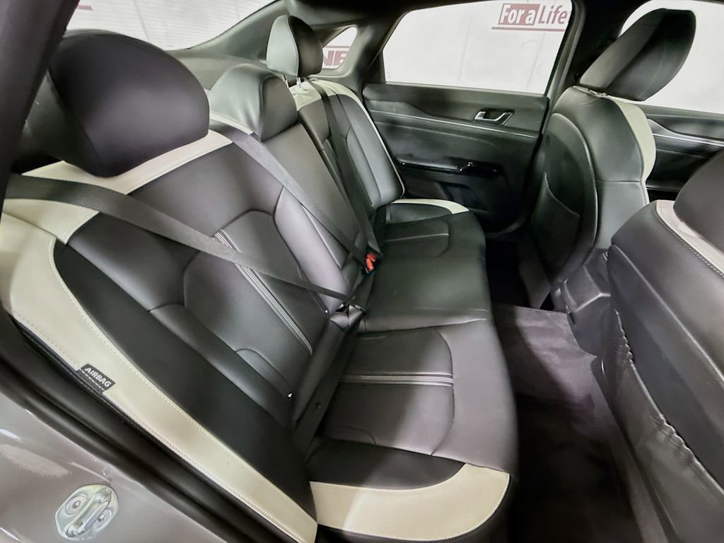 Used 2025 Kia K5 GT-Line image 30