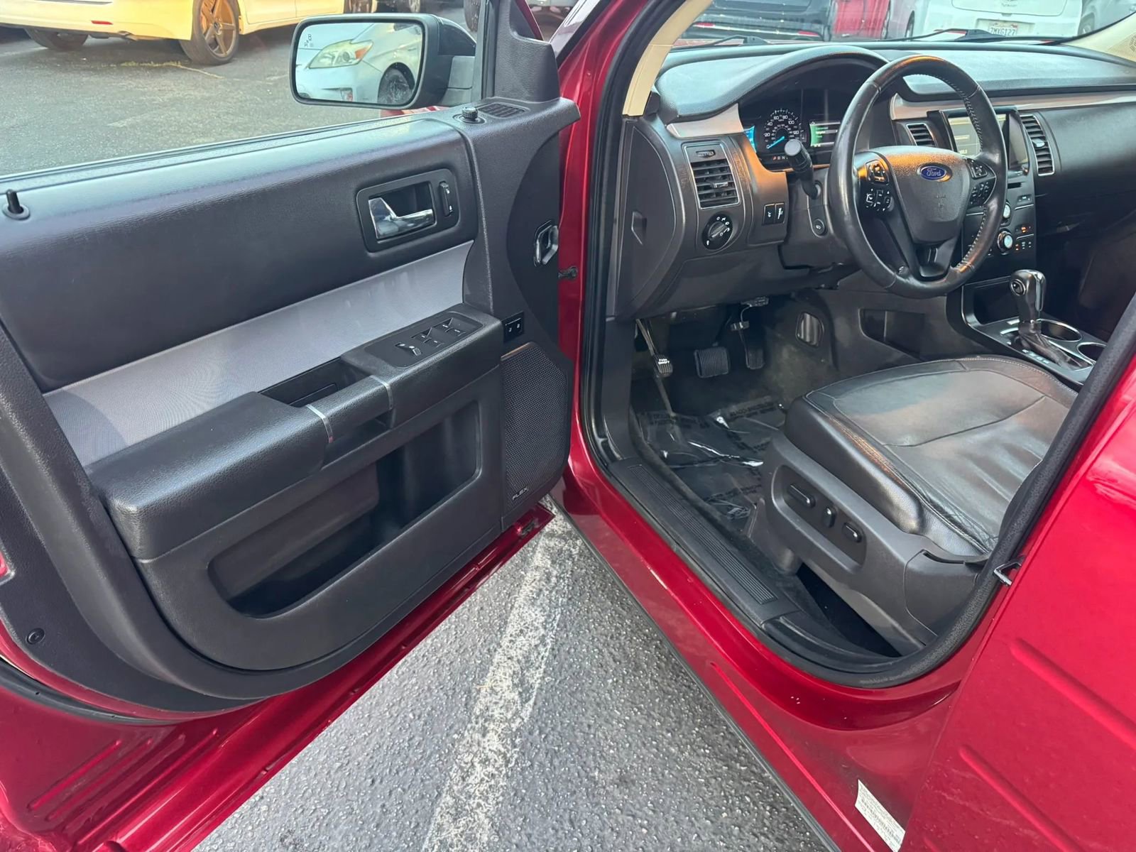 Used 2015 Ford Flex SEL w/ Equipment Group 202A FWD image 15