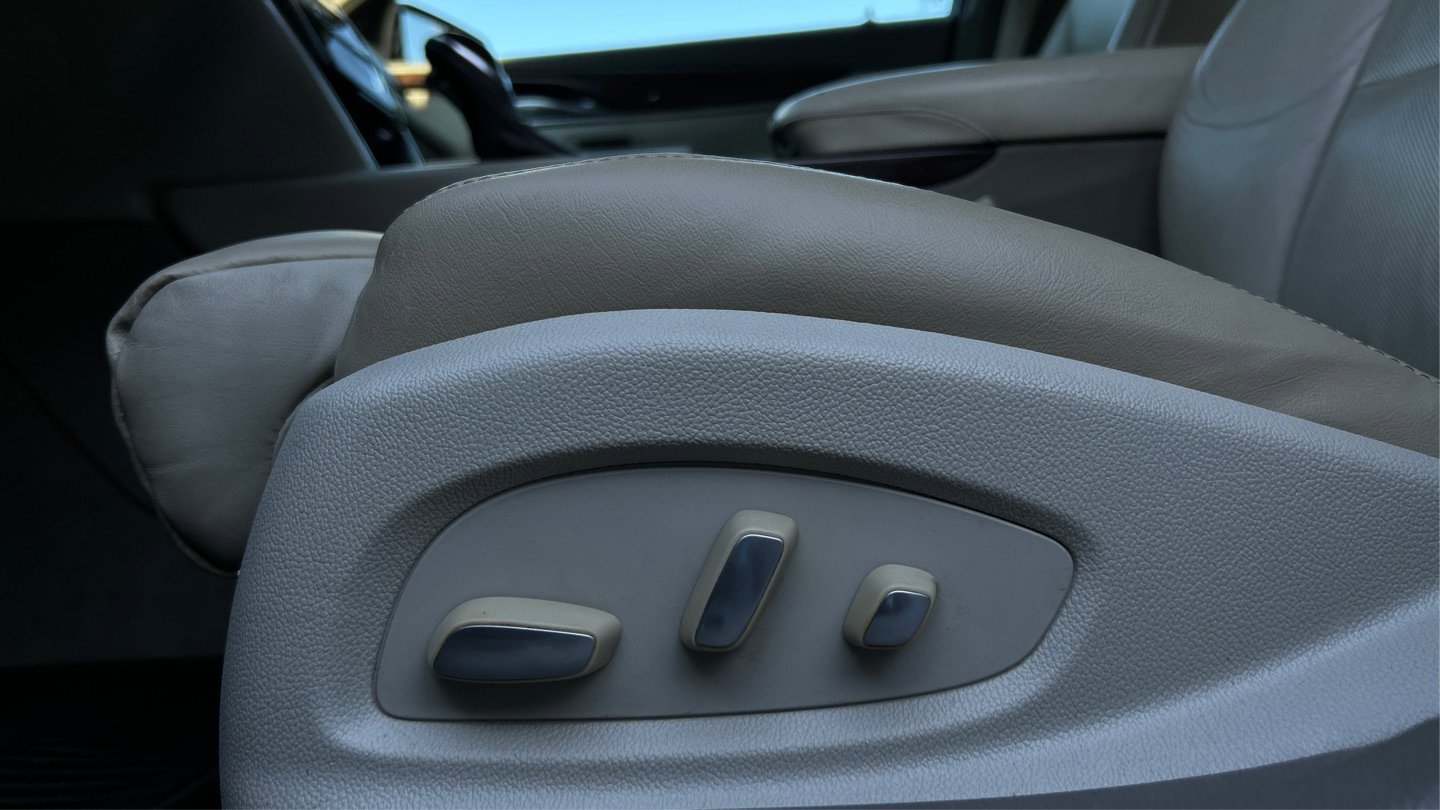 Used 2014 Cadillac XTS Platinum image 41