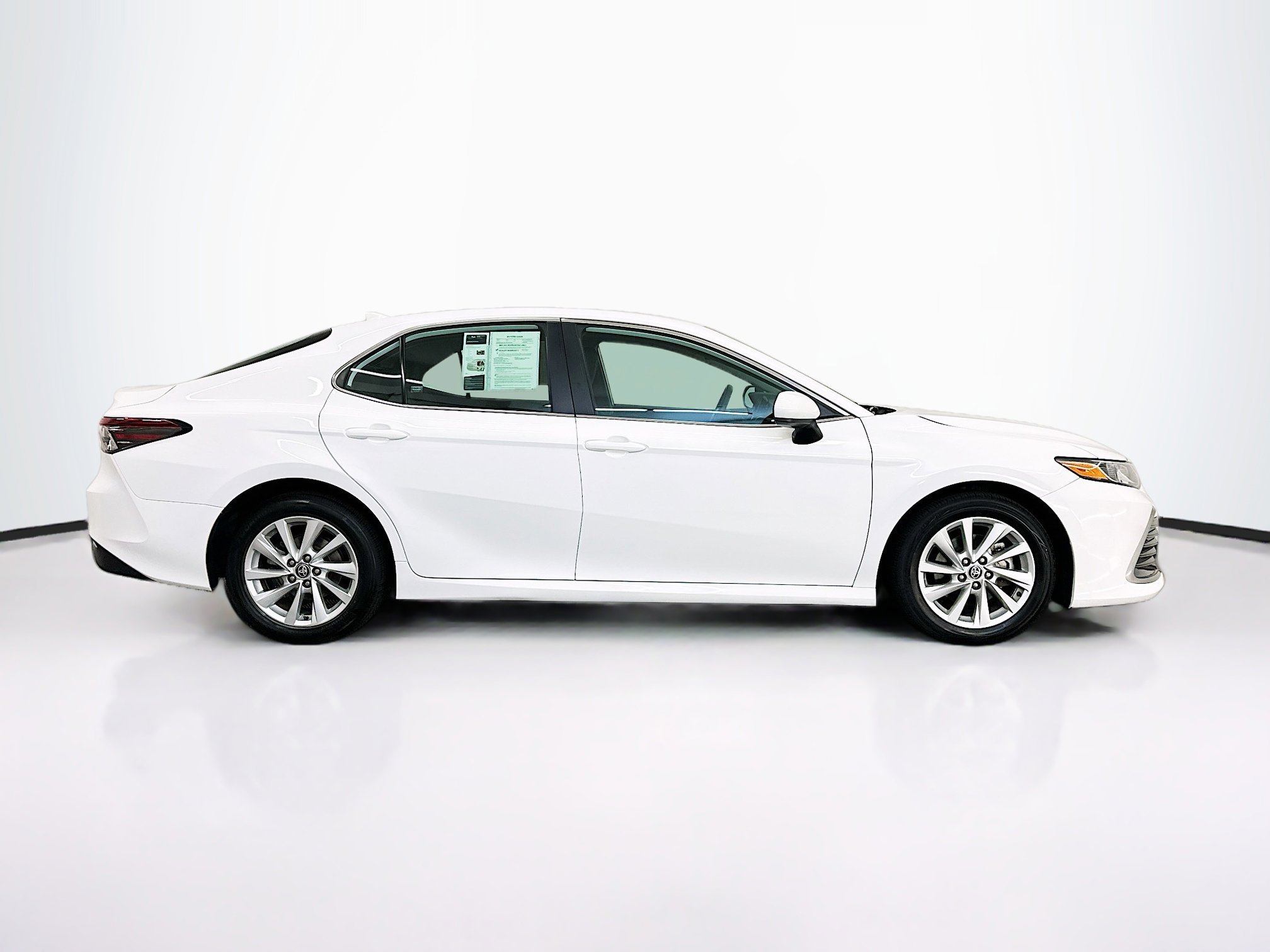 Used 2024 Toyota Camry LE FWD image 10