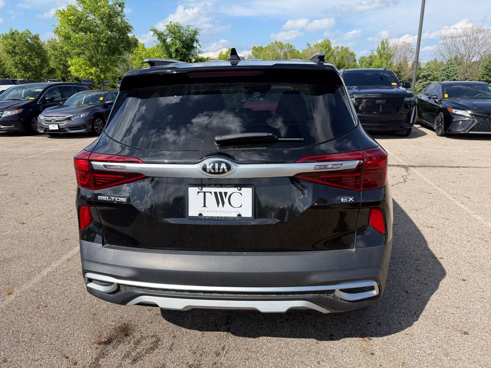 Used 2021 Kia Seltos EX AWD/4WD image 6