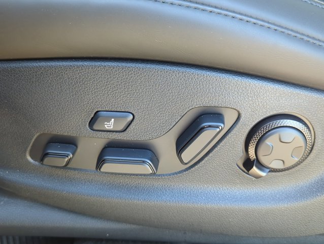 Used 2026 Genesis GV80 3.5T Prestige AWD/4WD image 12