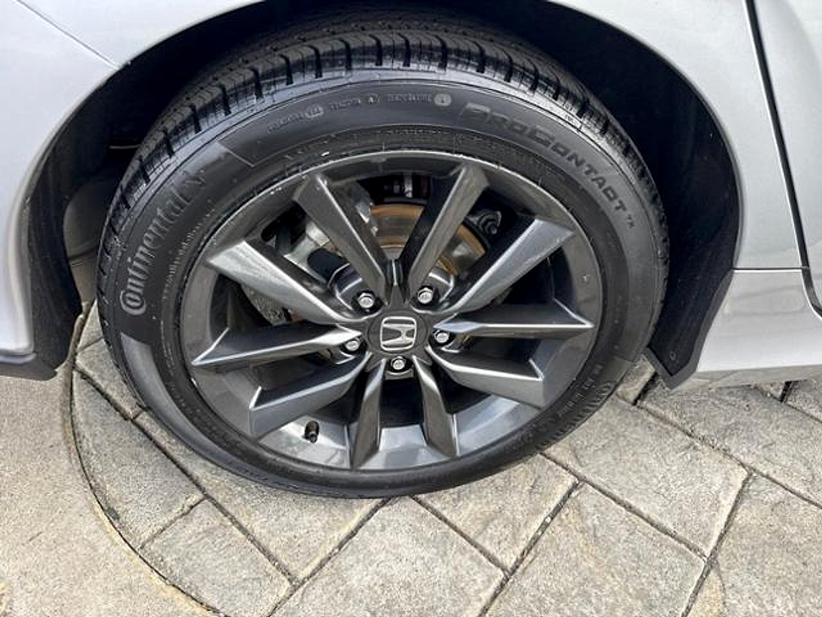 Used 2020 Honda Civic EX image 4