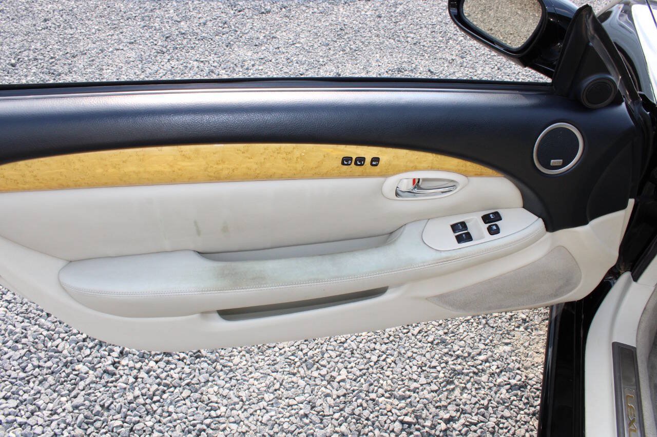 Used 2003 Lexus SC 430 Convertible RWD image 24