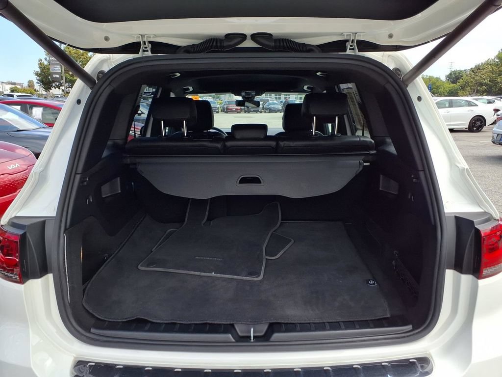 Used 2020 Mercedes-Benz GLB 250 4MATIC image 23