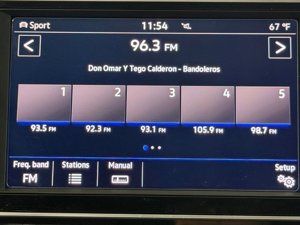 Used 2019 Volkswagen Jetta GLI FWD image 32
