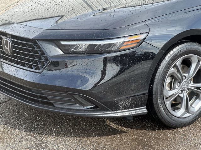 Used 2024 Honda Accord EX image 9