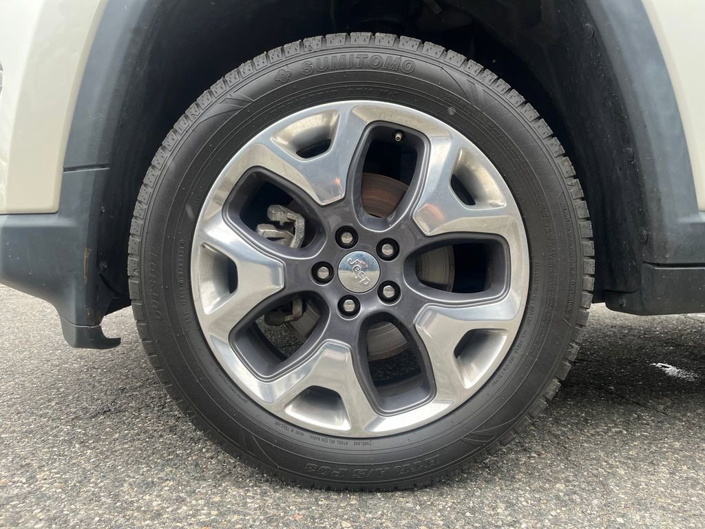 Used 2021 Jeep Compass Limited AWD/4WD image 10