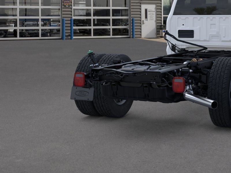 New 2025 Ford F600 4x4 Regular Cab Super Duty w/ XL Chrome Package image 21