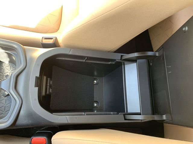 Used 2019 Toyota RAV4 XLE w/ Convenience Package image 26