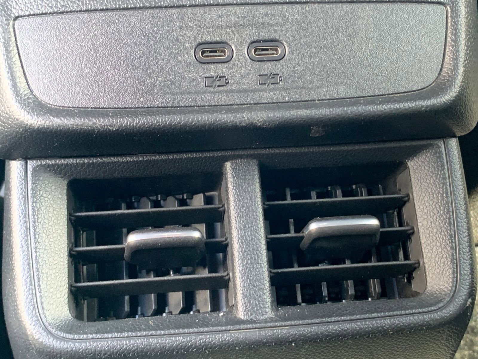 Used 2025 Chevrolet Equinox LT image 22