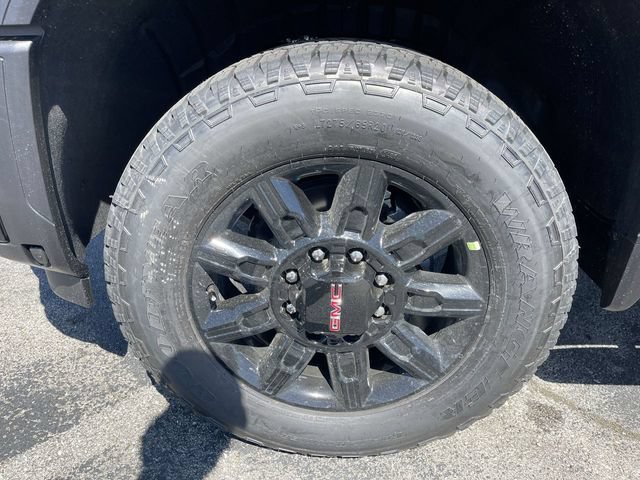 New 2026 GMC Sierra 2500 AT4 w/ AT4 Premium Plus Package AWD/4WD image 10