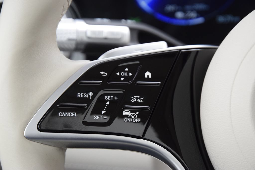 Certified 2024 Mercedes-Benz EQS 450+ SUV image 24