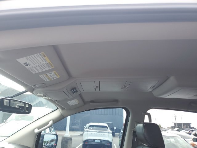 Used 2015 Nissan Armada Platinum w/ 2nd Row Captain Seat Package AWD/4WD image 19