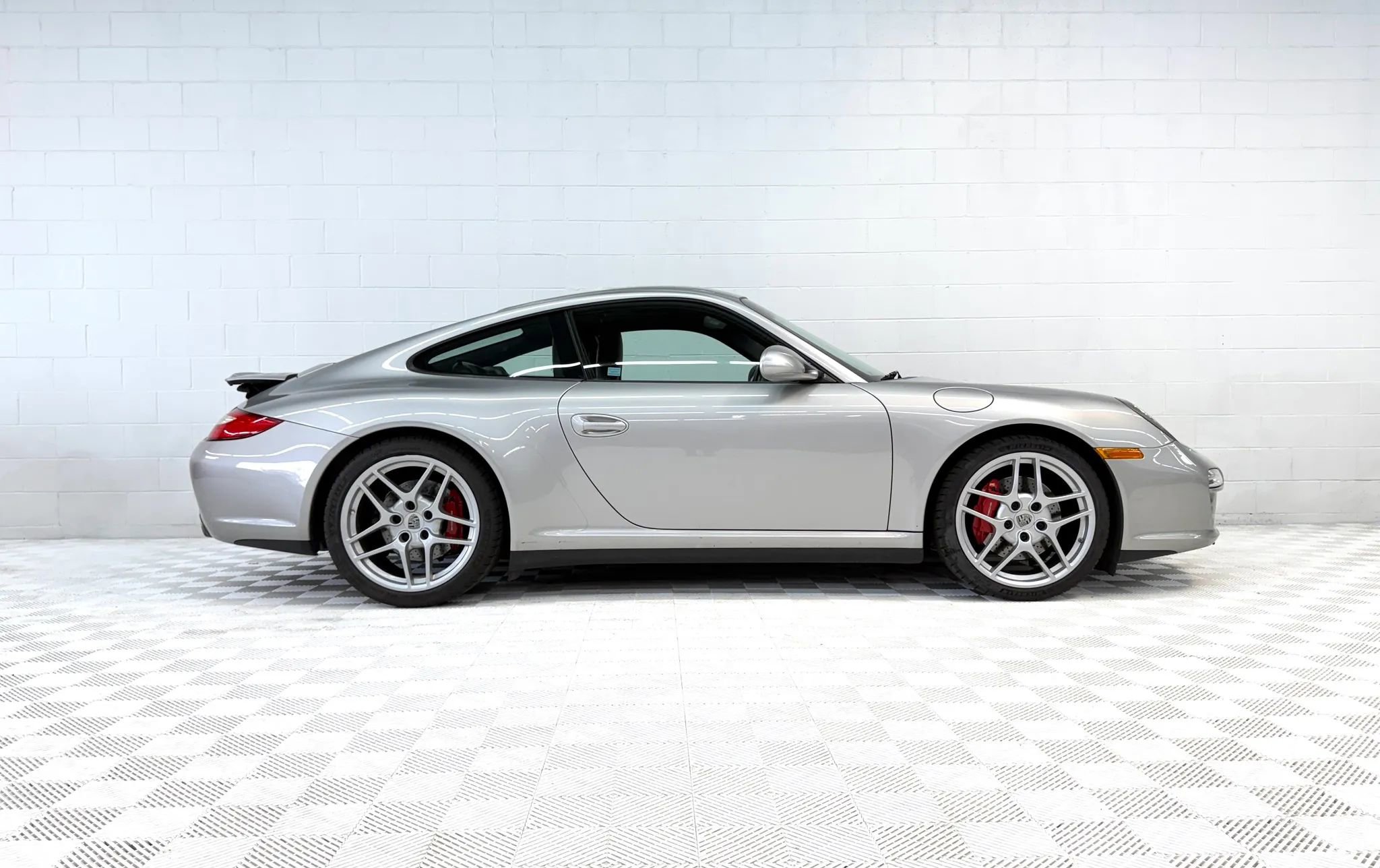 Used 2009 Porsche 911 Carrera 4S image 3