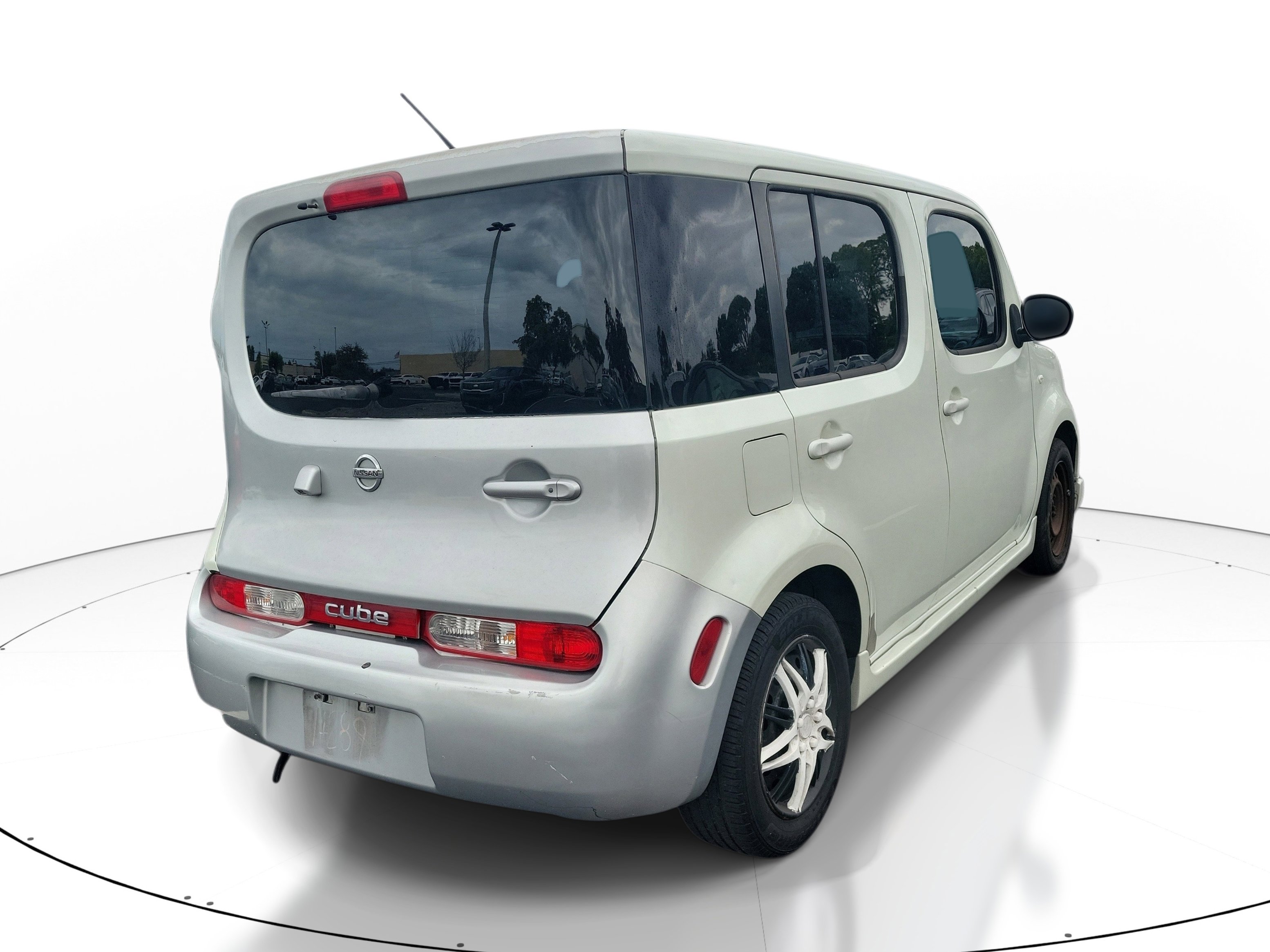 Used 2010 Nissan Cube 1.8 S w/ Ginormous Pkg FWD image 6