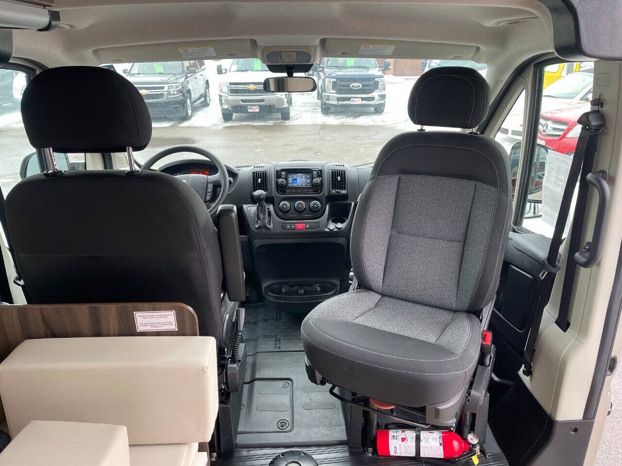 Used 2018 RAM ProMaster 1500 w/ Premium Appearance Group FWD image 21