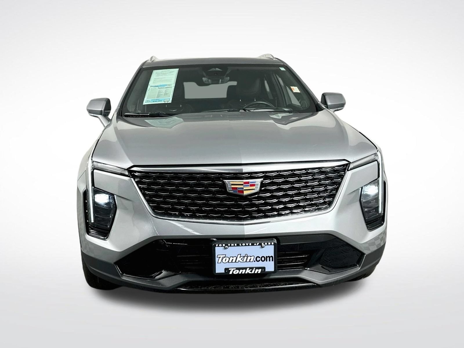 Used 2024 Cadillac XT4 Premium Luxury w/ Technology Package AWD/4WD image 2