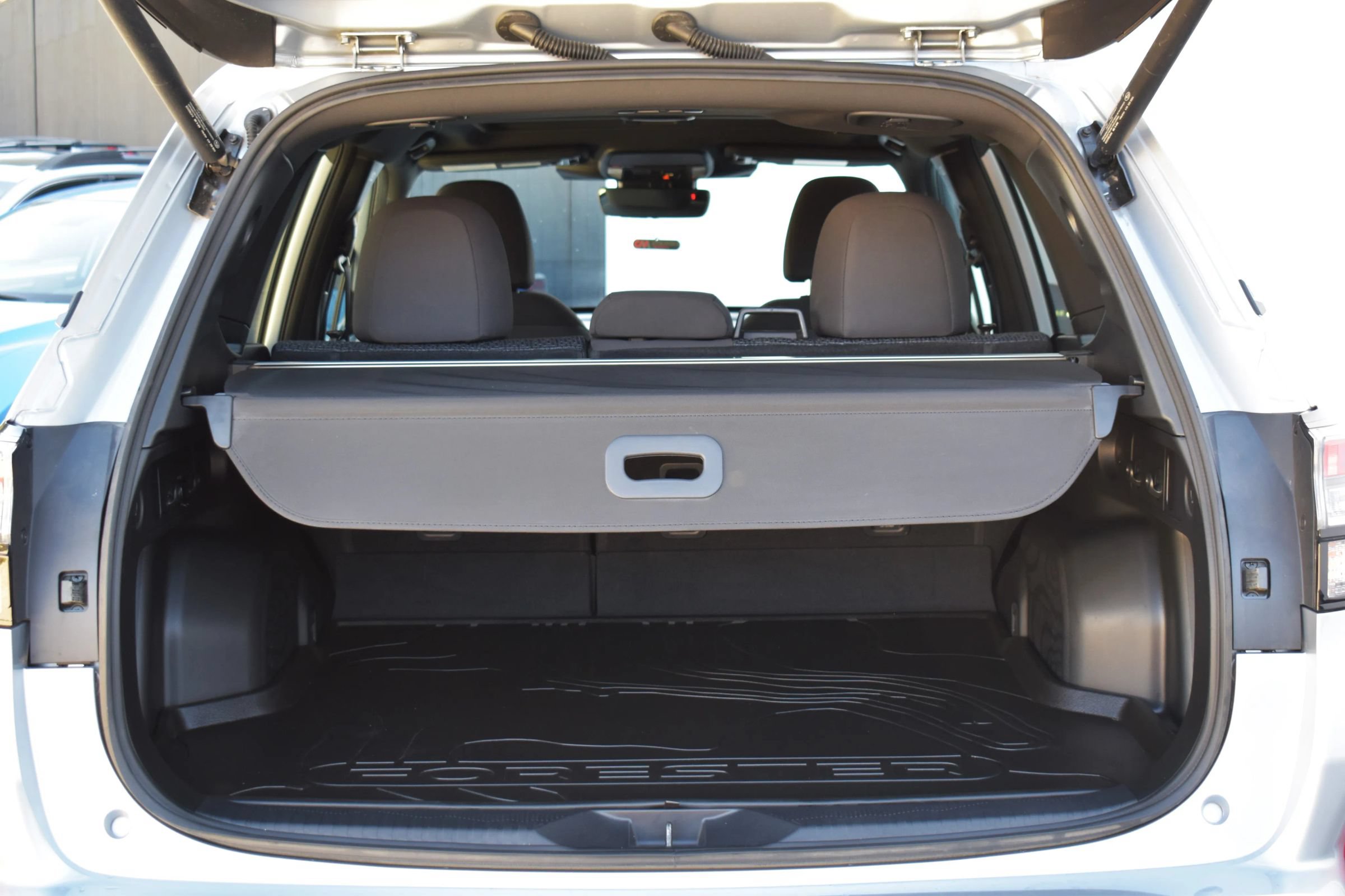 Used 2025 Subaru Forester Premium w/ Convenience Package #1 AWD/4WD image 42