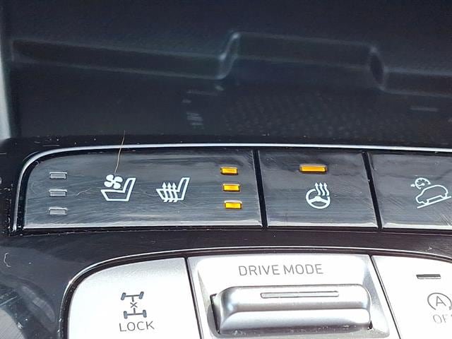Certified 2023 Hyundai Tucson Limited AWD/4WD image 19
