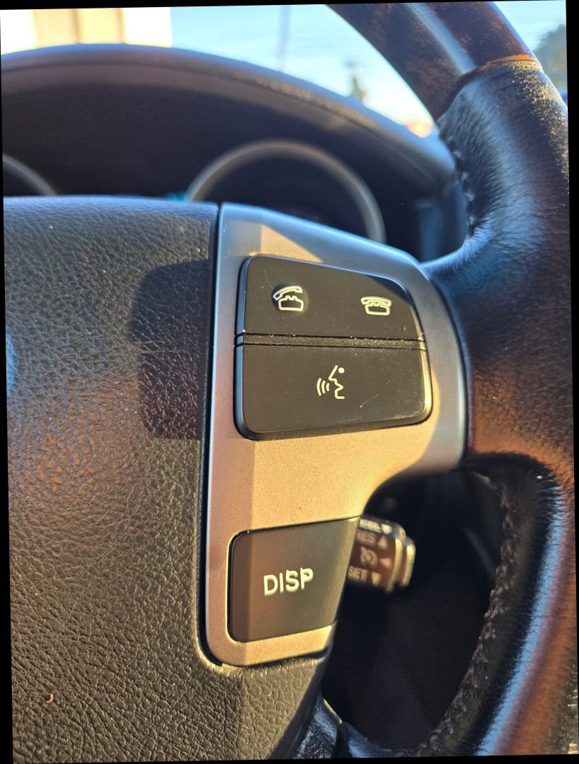 Used 2008 Toyota Land Cruiser image 25