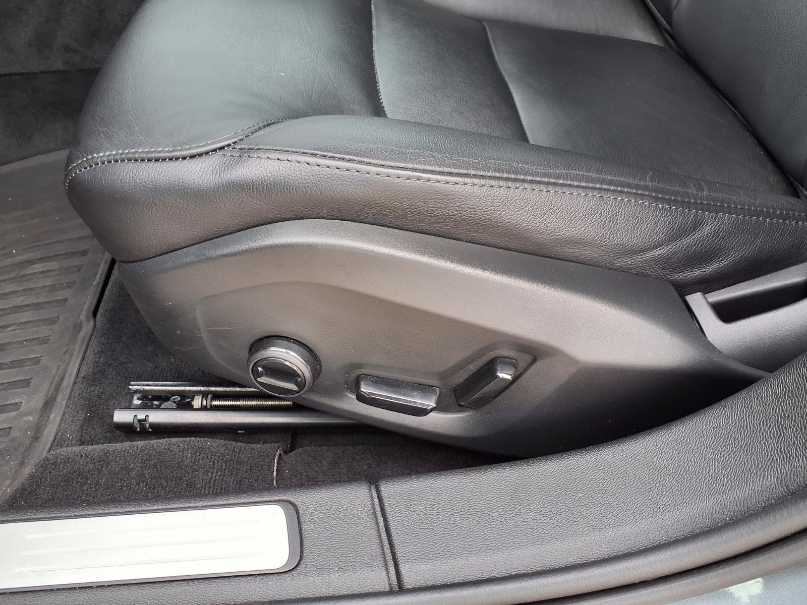 Used 2019 Volvo S60 T6 Momentum w/ Premium Package AWD/4WD image 23